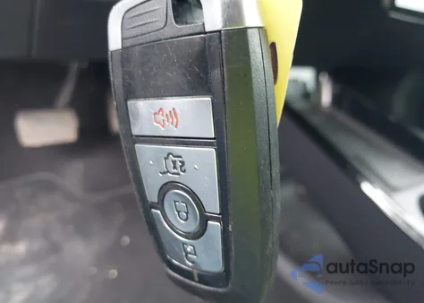 2022 Ford Mustang Mach-E Premium z USA, uszkodzony, nr VIN 3FMTK3RM7NMA41840